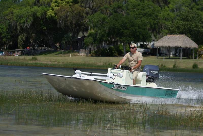 J3 Fiberglass Flats Boat &amp; Airboat Hulls